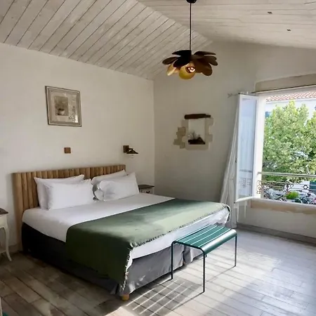 Chambre D'Hotes Hote Des Portes Ile De Re Les Portes-en-Re Exterior photo
